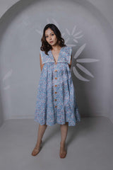 Blue khadi cotton mini dress with sailor collar and wooden button detailing